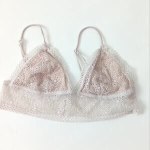 Victoria's Secret Womens Cream Lace‎ Bralette Medium V-neck Mesh Sexy Bra Boho